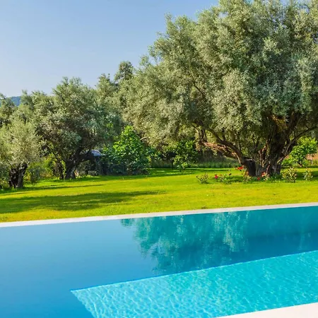 Vilă Averto Irene Rachi (Lefkada)