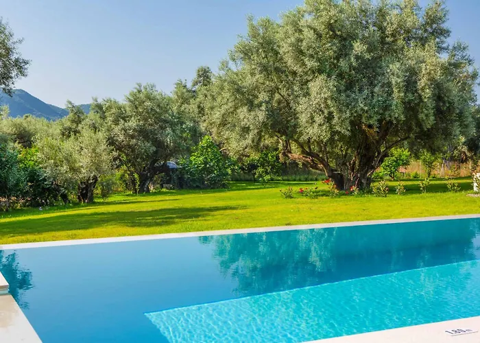 Villa Averto Irene Rachi (Lefkada)
